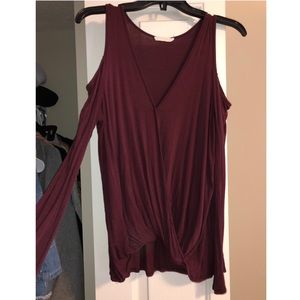 Shoulder Cut Our Lush Top